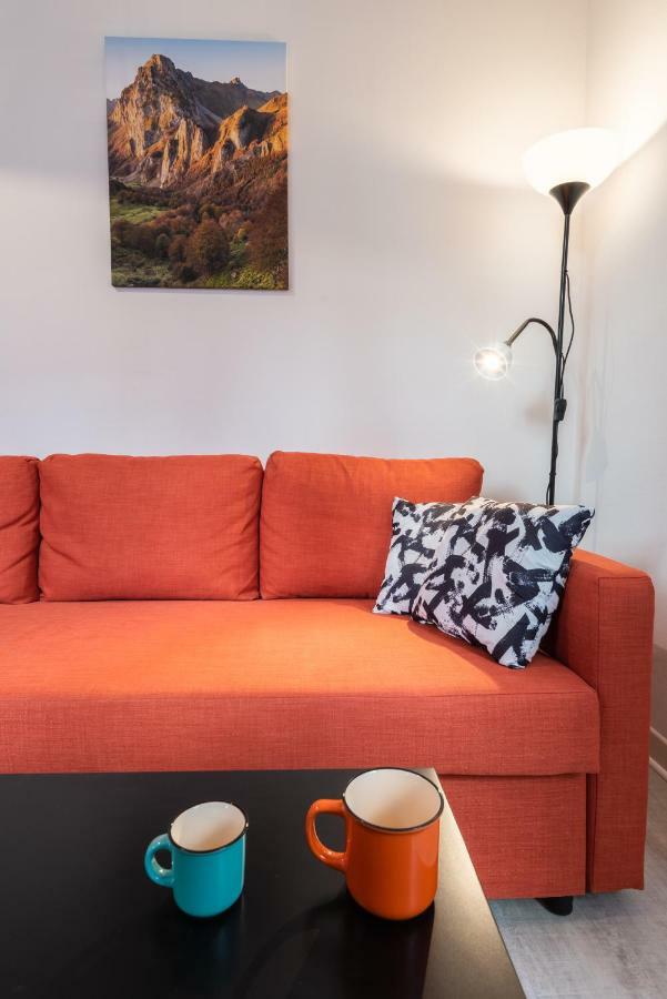 Appartement Coeur De Ville - Wifi - Lave-Seche Linge Pau Exterior foto
